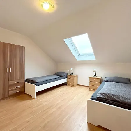 Nice Apartment In Buechenberg Eichenzell Exterior photo